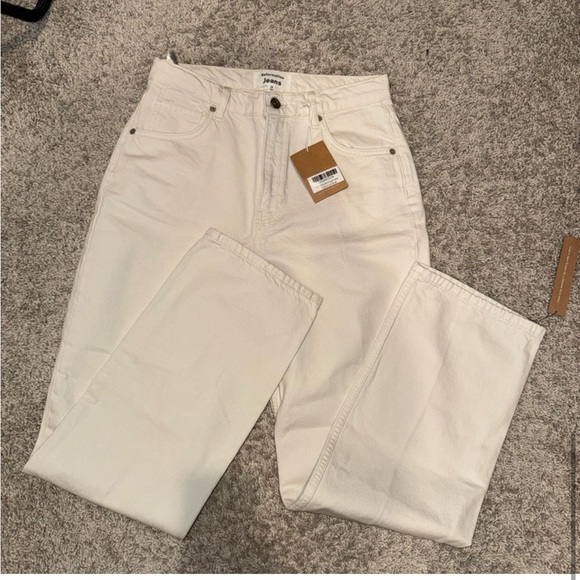 Reformation Abby High Rise Straight Jeans in Fior Di Latte NWT Sz 28 - Picture 7 of 8
